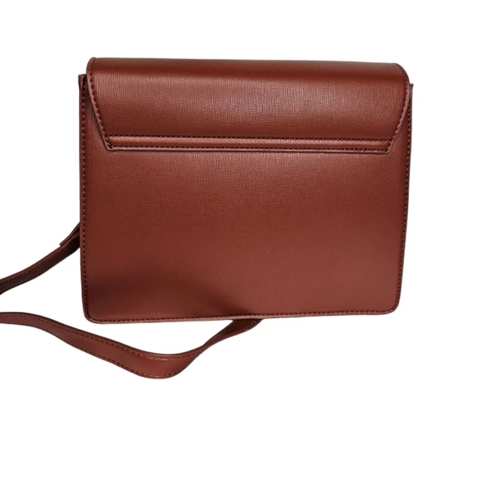 Badgley Mischka Crossbody Coffee Gold Chain NWT - Picture 2 of 7